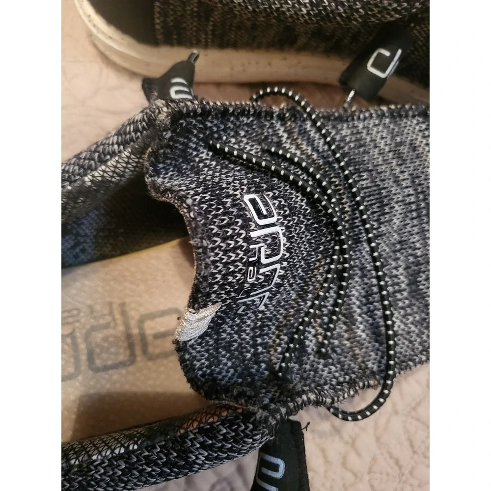 Hey Dude Wally Sox Mens Black White Marled Knit Slip On Loafers Size 9 EU 42‎